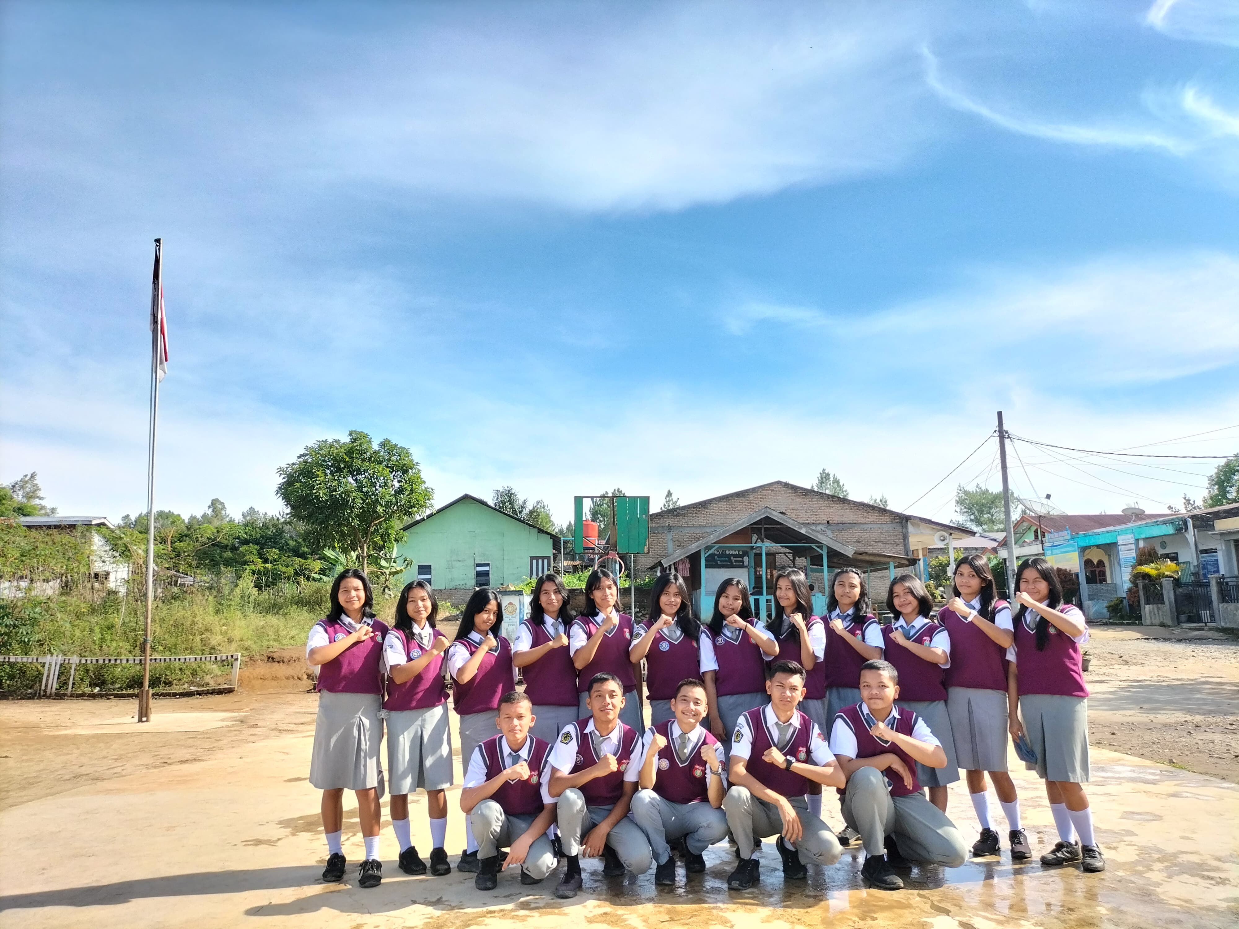 Dokumentasi Pengurus OSIS Tahun 2024-2025