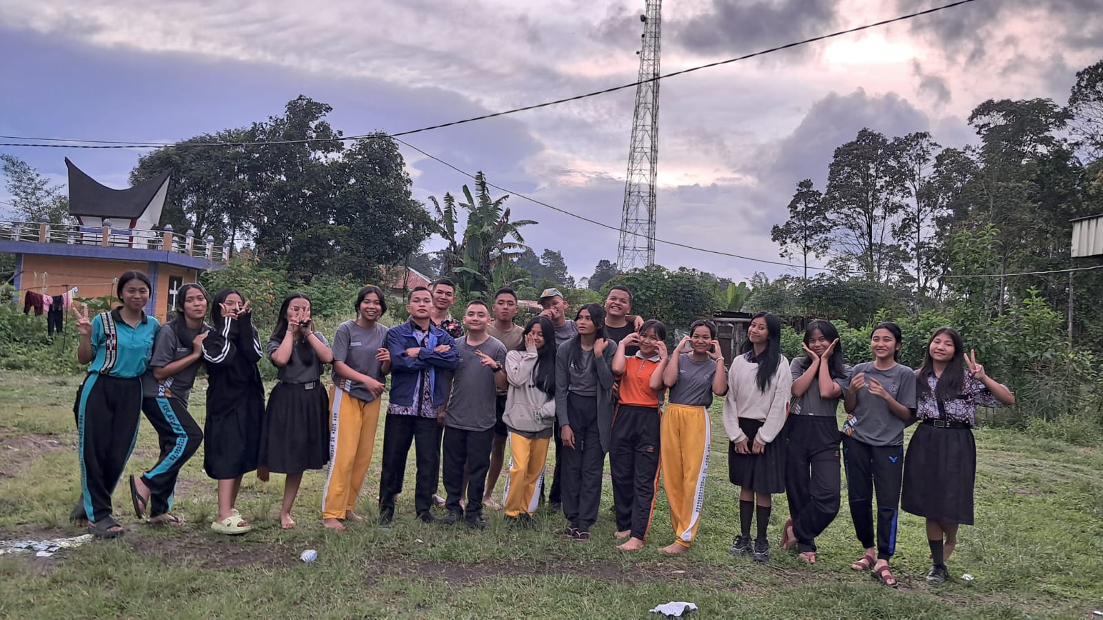 Kegiatan Perpisahan Pengurus OSIS Tahun 2025